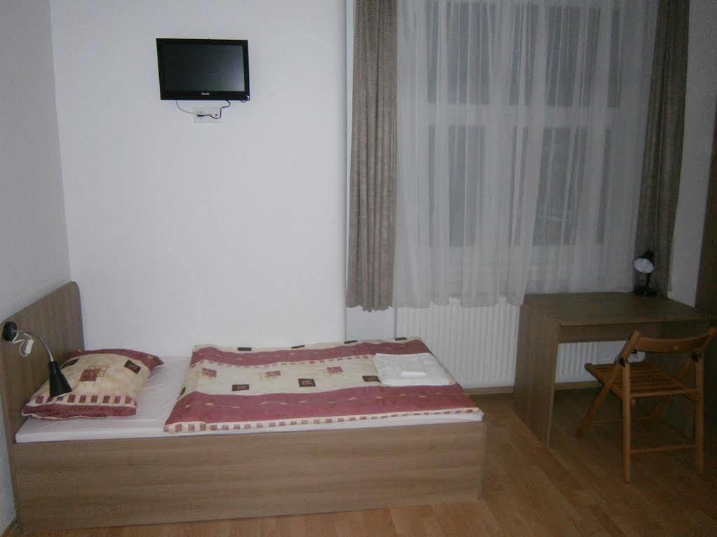 Fanni Budapest Guesthouse Ngoại thất bức ảnh